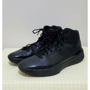 Under Armour Lockdown 2 Basketball Sneakers